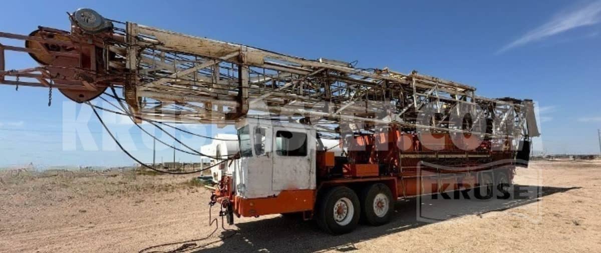 (2) 1981 Crane Carrier Corsair Well Service Rigs for Sale