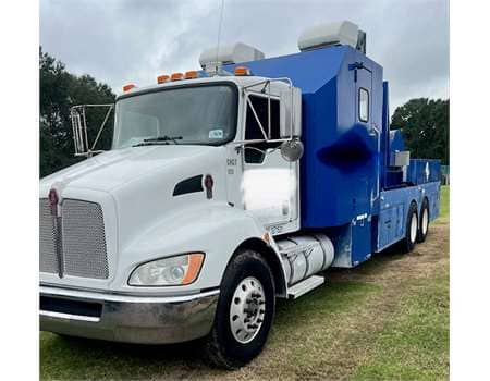 2012 Kenworth 370T wireline truck